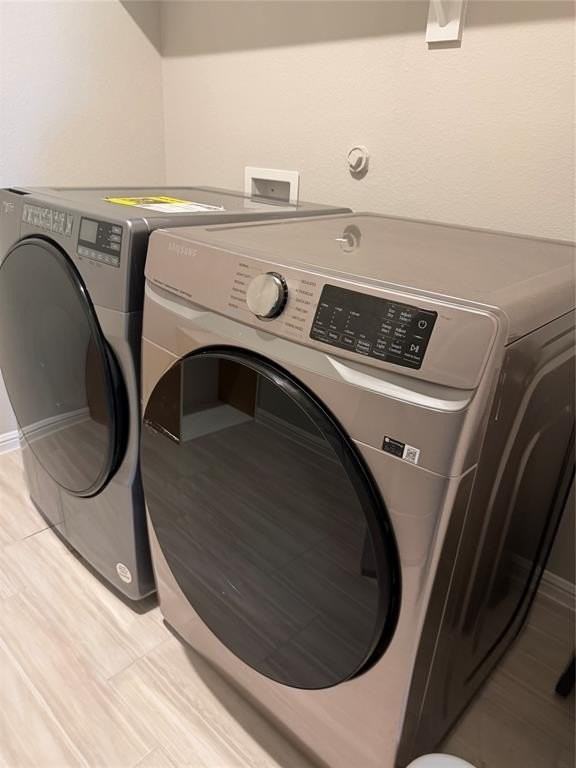 1348 Dillard Creek Dr - Photo 4 of 11