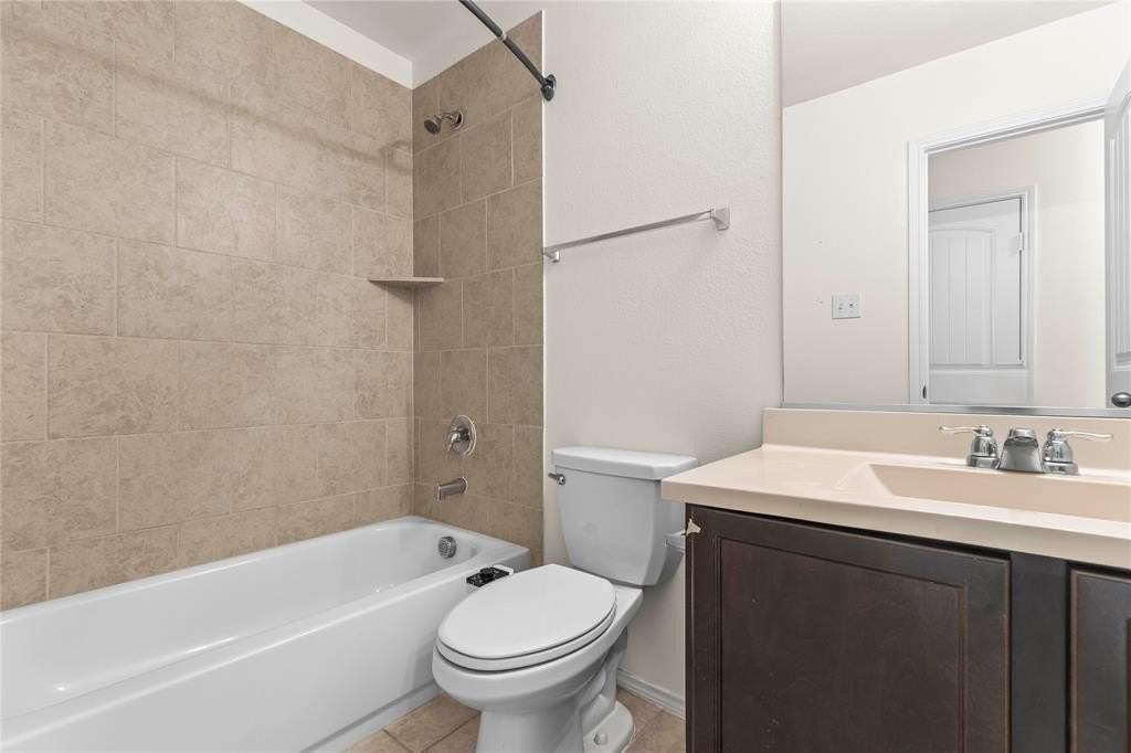 5313 Creek Hill Ln - Photo 6 of 29