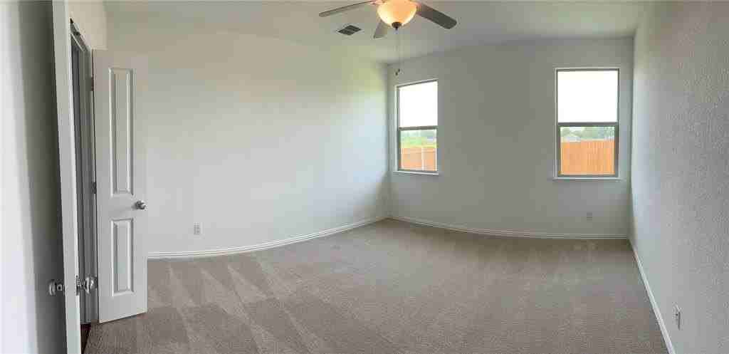 252 Ardsley Ln - Photo 7 of 33