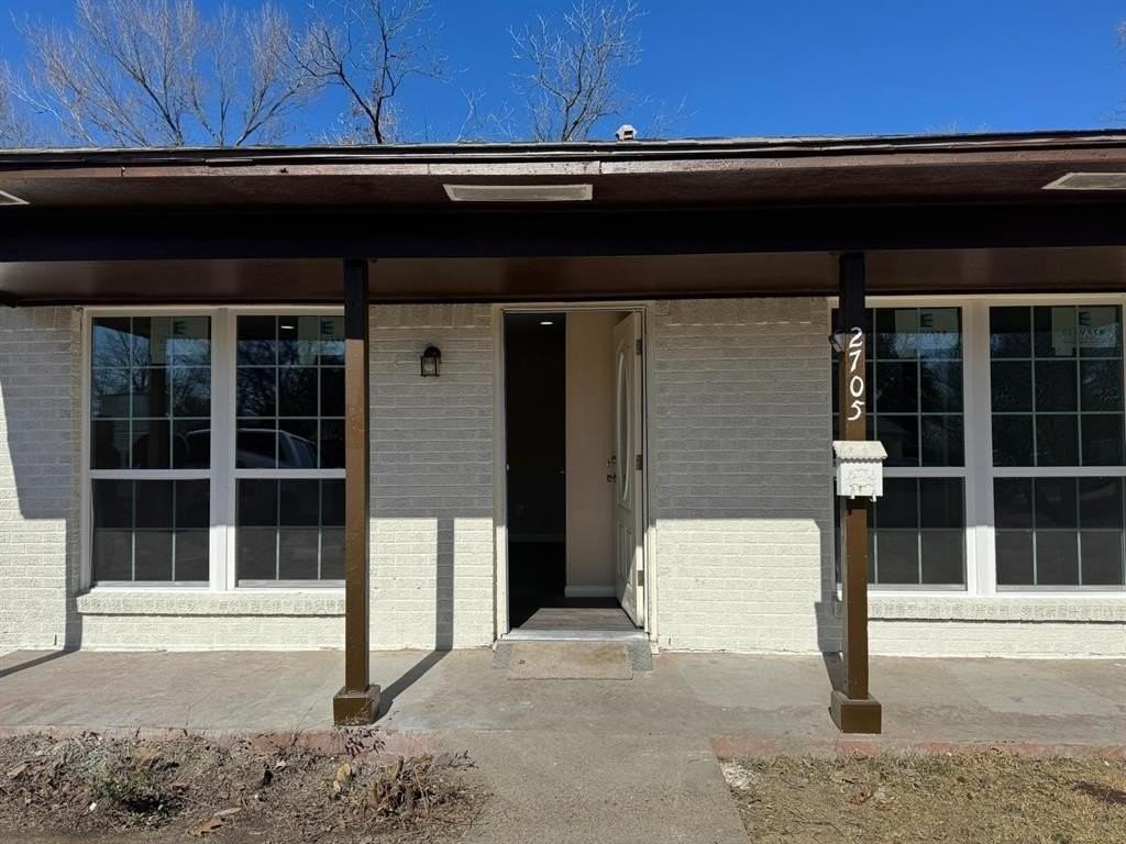 2705 Blue Ridge Dr - Photo 2 of 15