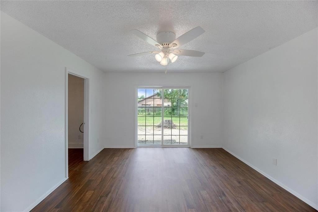 1725 Indian School Rd - Photo 4 of 27