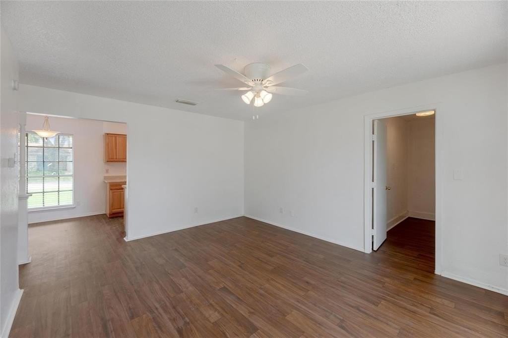 1725 Indian School Rd - Photo 5 of 27