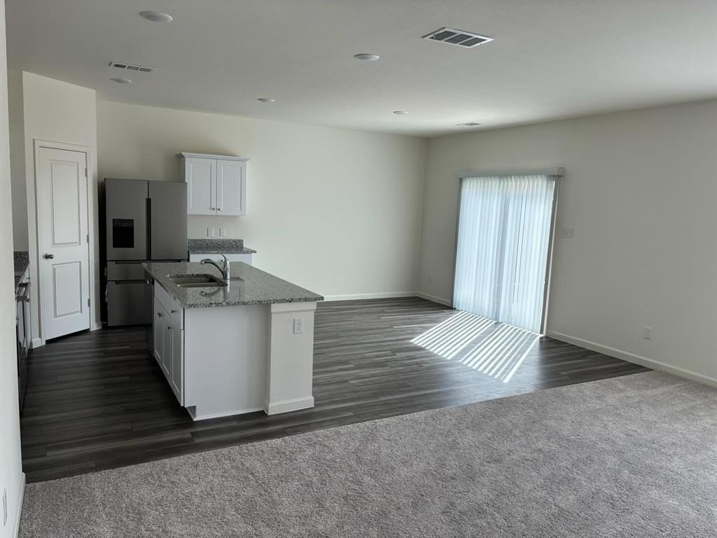 2118 Revere Dr - Photo 6 of 30