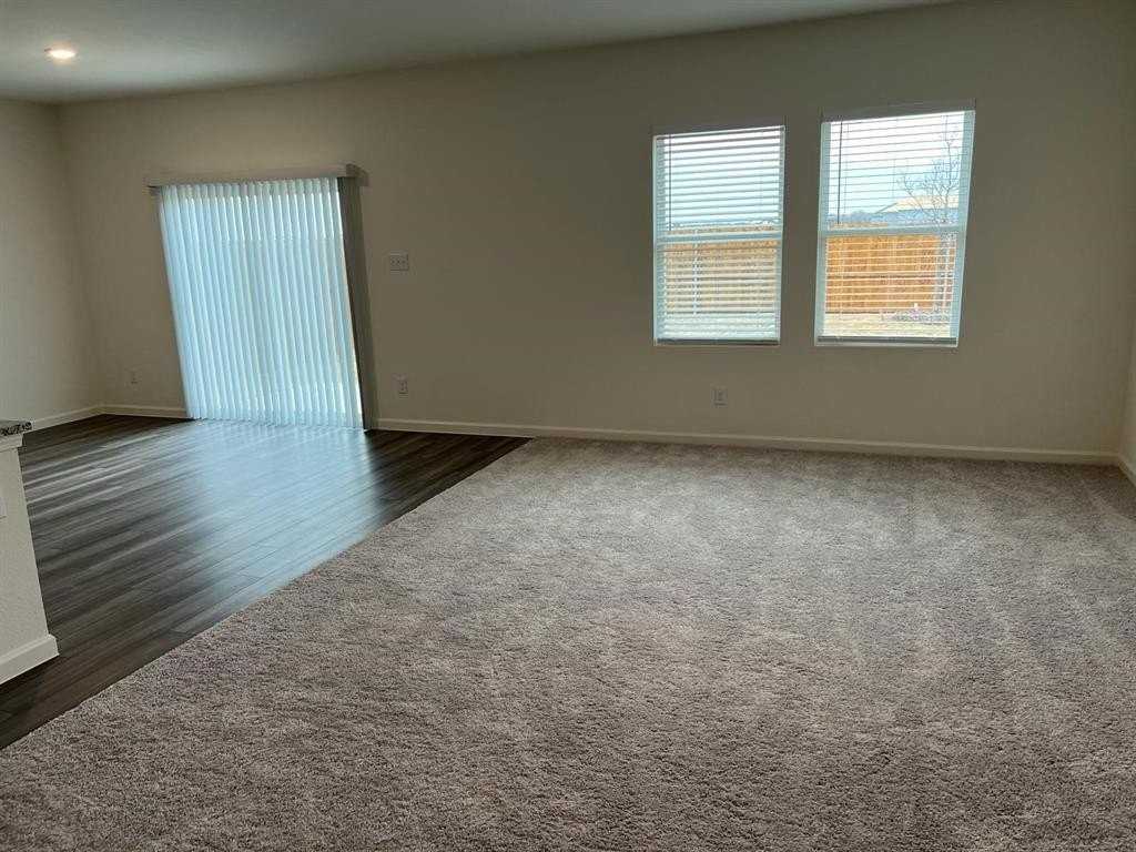 2118 Revere Dr - Photo 7 of 30