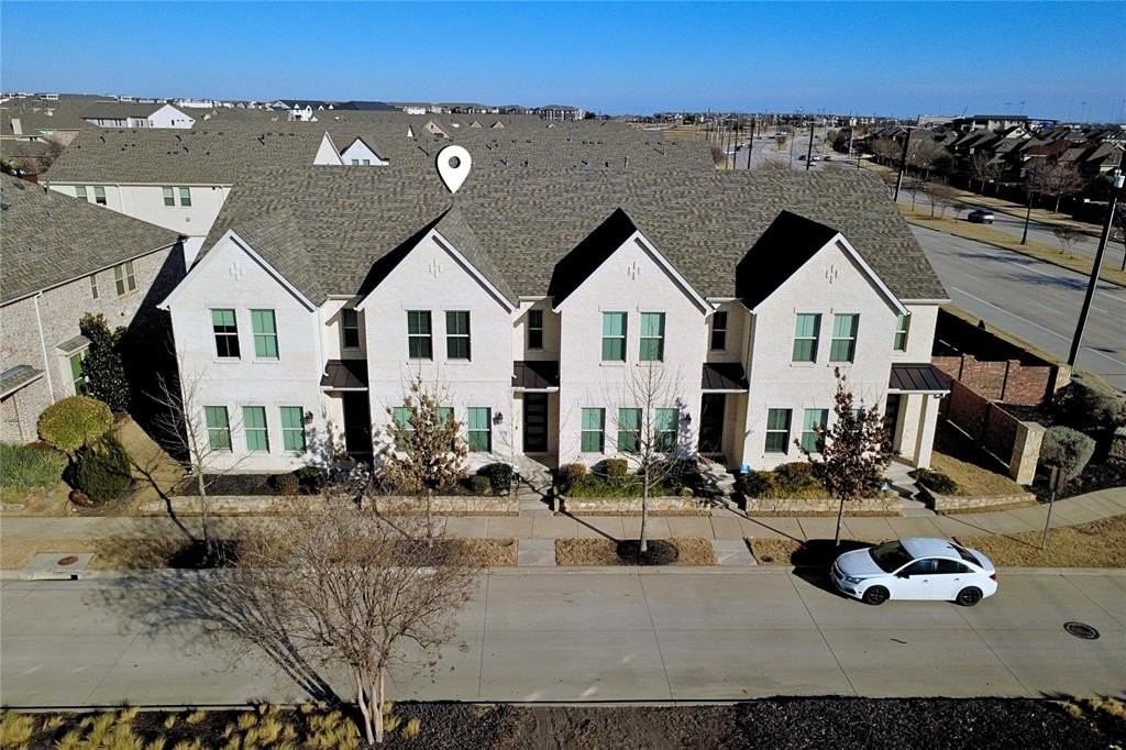 4929 Barcelona Ave - Photo 2 of 35