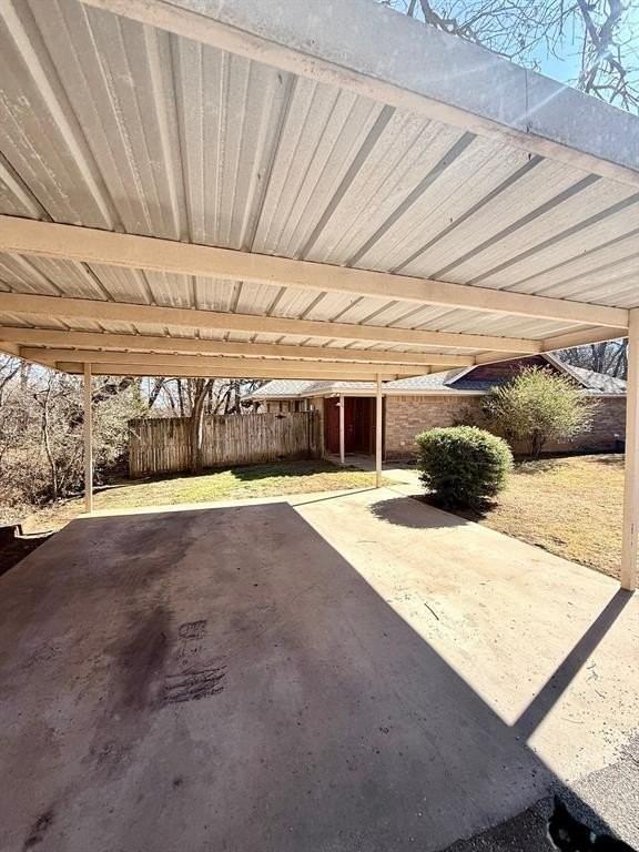 946 E 3rd St - Photo 2 of 4