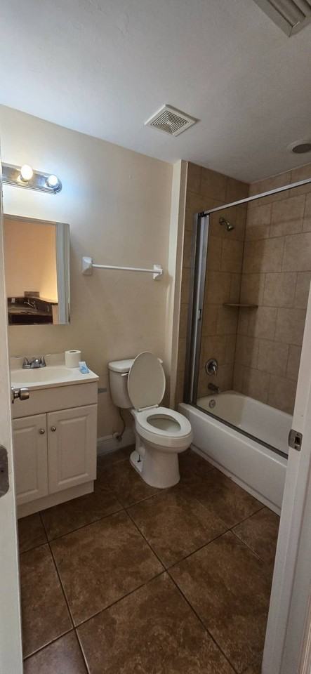 410 Piper Ave - Photo 6 of 12