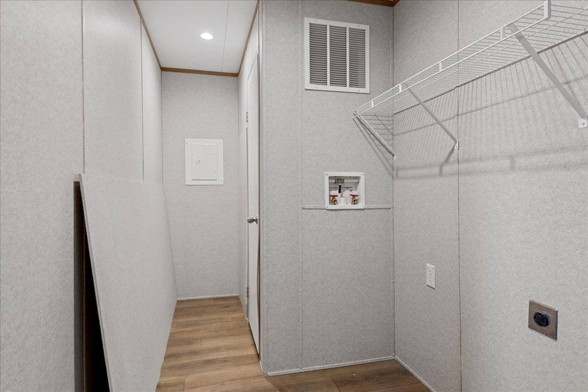 1751 N Grand Ave W #2 - Photo 6 of 20