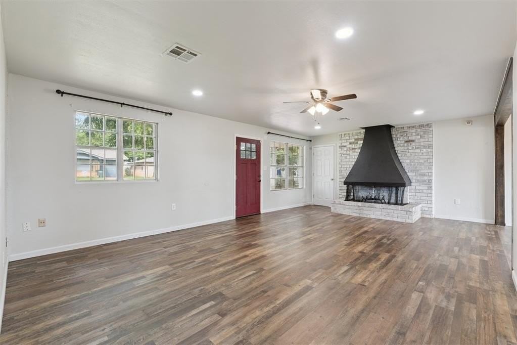 2328 S Krowse Dr - Photo 4 of 40