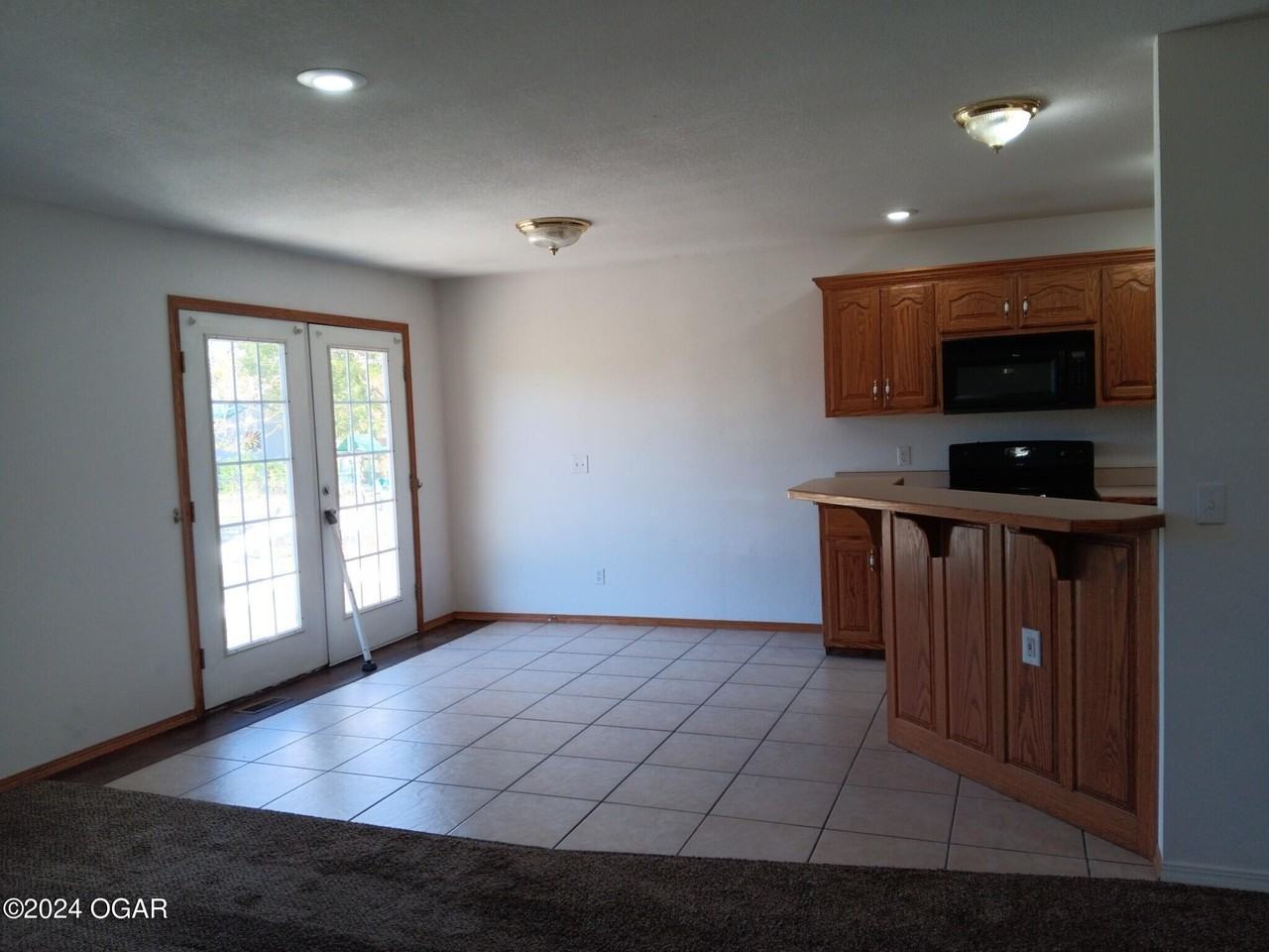 2416 Iron Gates Rd - Photo 2 of 10