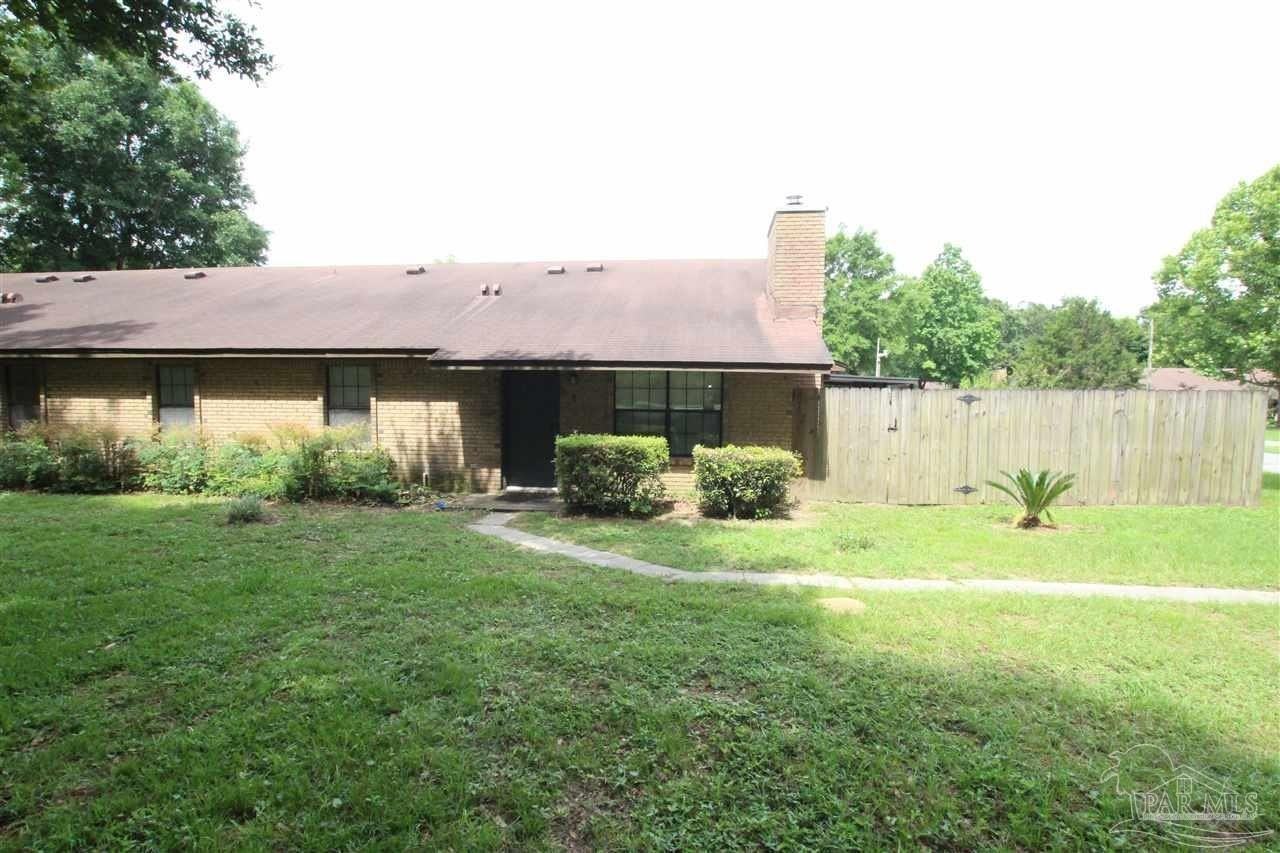 9345 Chisholm Rd Apt I2 #I2 - Photo 2 of 14