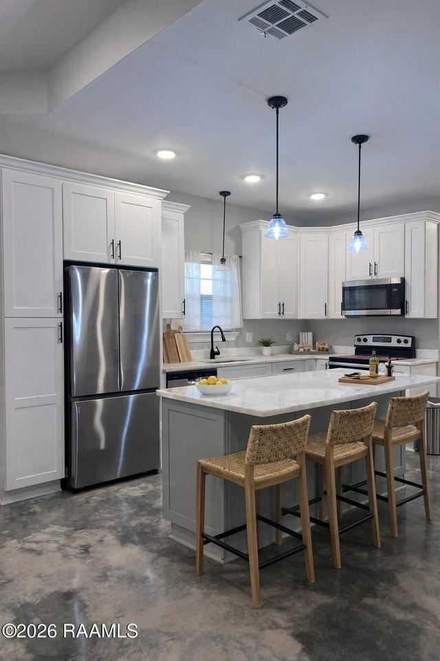 1061 Madeline Hts - Photo 4 of 6