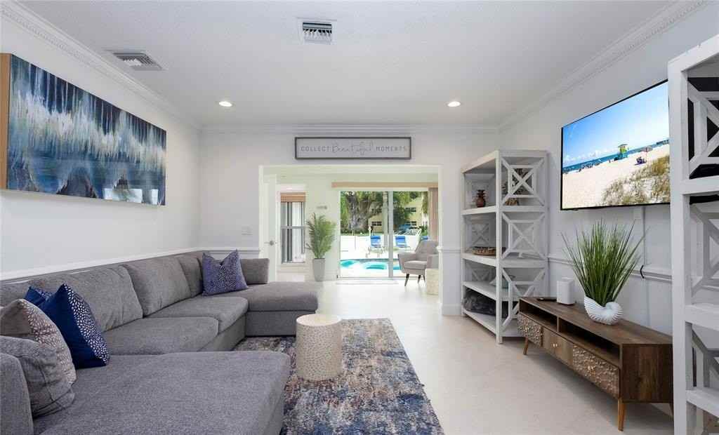 1240 Sw 13th Cir - Photo 5 of 50