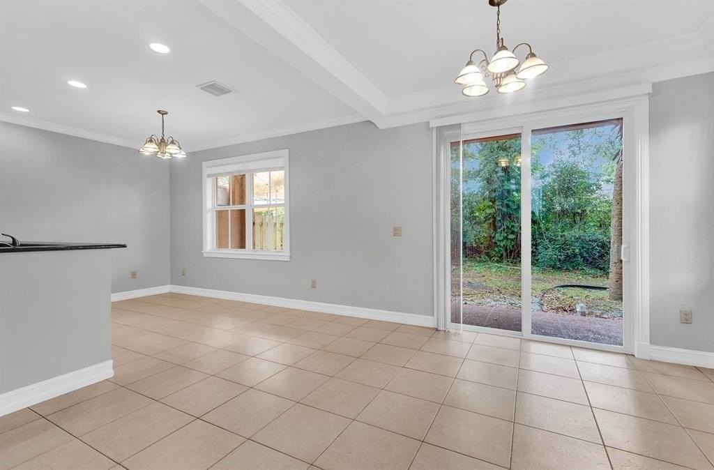 1920 Sw 29th Ave #1920 - Photo 7 of 20