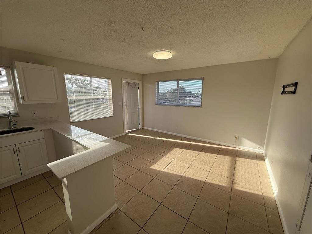 1235 W River Dr - Photo 5 of 15