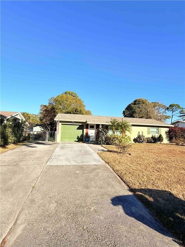 116 21st Ave - Photo 2 of 30