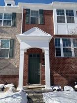 28080 Hewes Ln - Photo 1 of 1