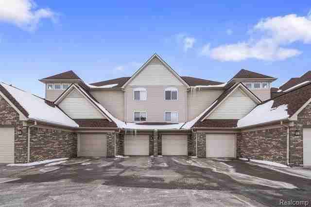 859 Brandon Ave - Photo 3 of 19