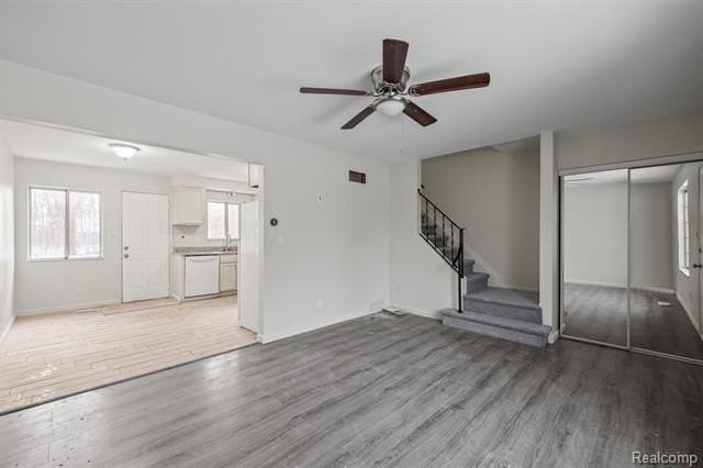 37104 Jefferson Ave - Photo 3 of 16