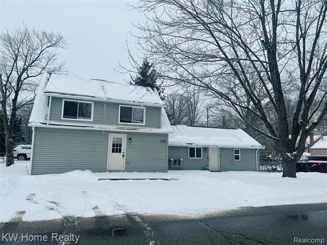 21487 Averhill St #1A - Photo 4 of 27