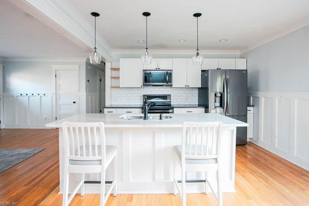 2513 Beaufort Ave - Photo 7 of 50