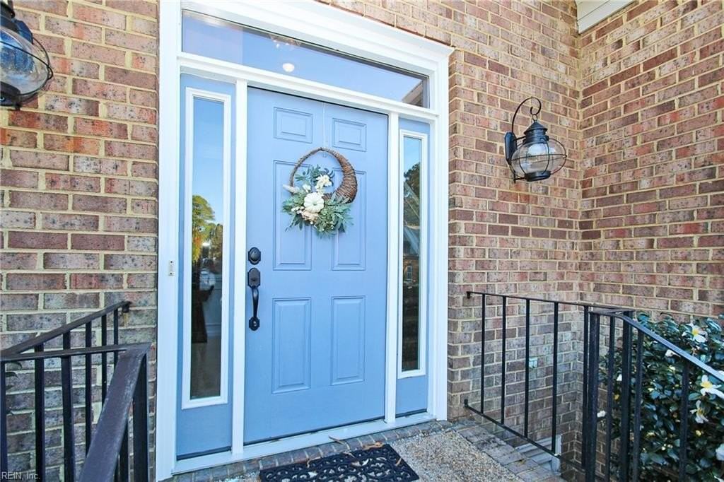 121 Laydon Way - Photo 3 of 30