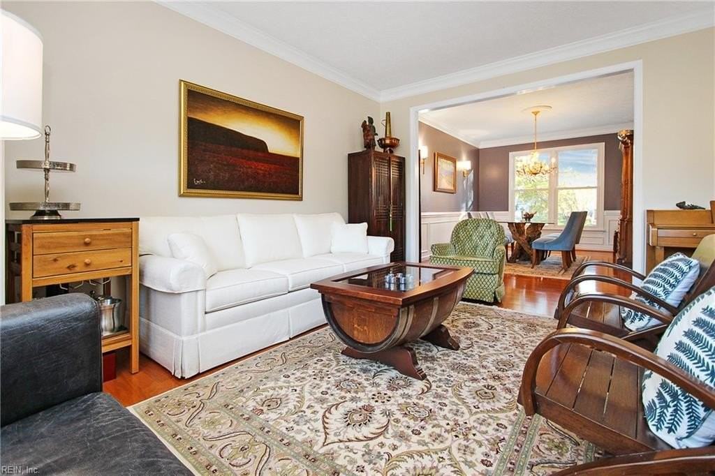 121 Laydon Way - Photo 5 of 30