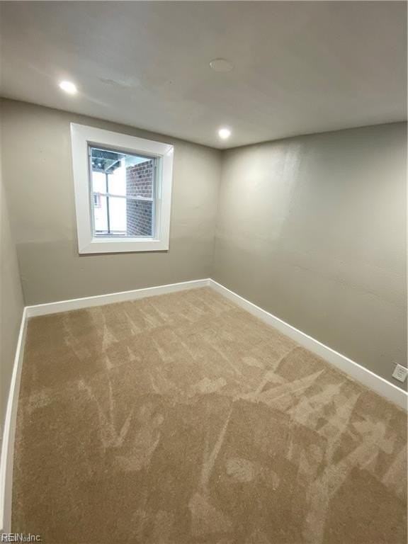 1013 Cambridge Ave - Photo 4 of 26