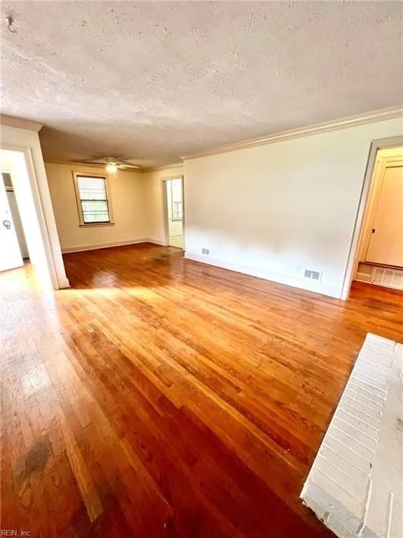 44 Rivercrest Dr - Photo 6 of 46