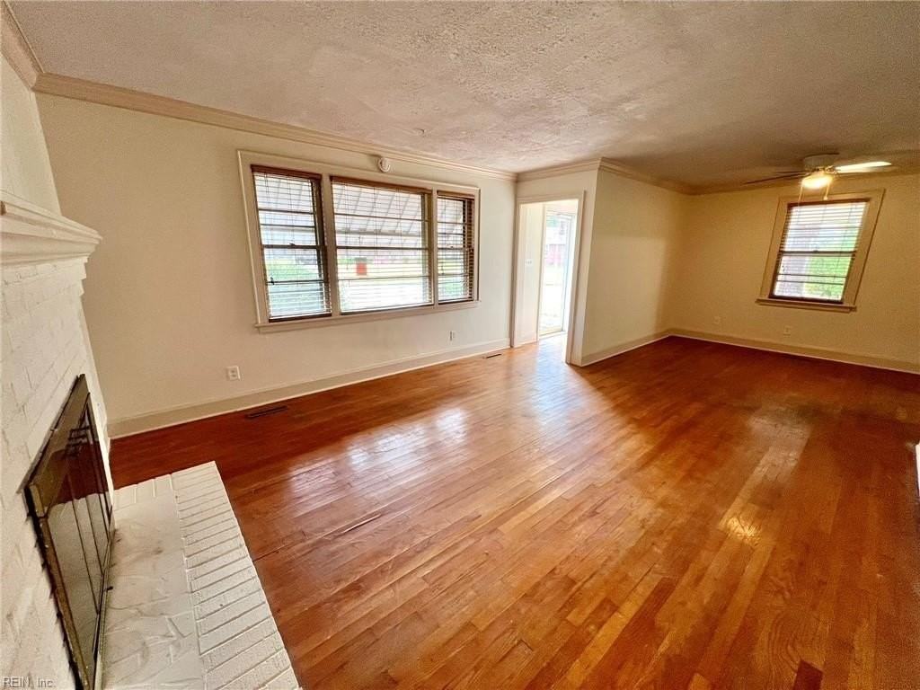 44 Rivercrest Dr - Photo 7 of 46