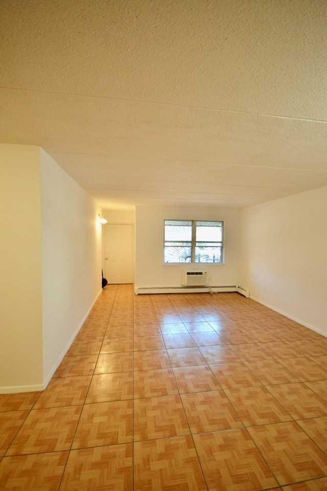 72 Menahan St Unit 1 #1 - Photo 2 of 11