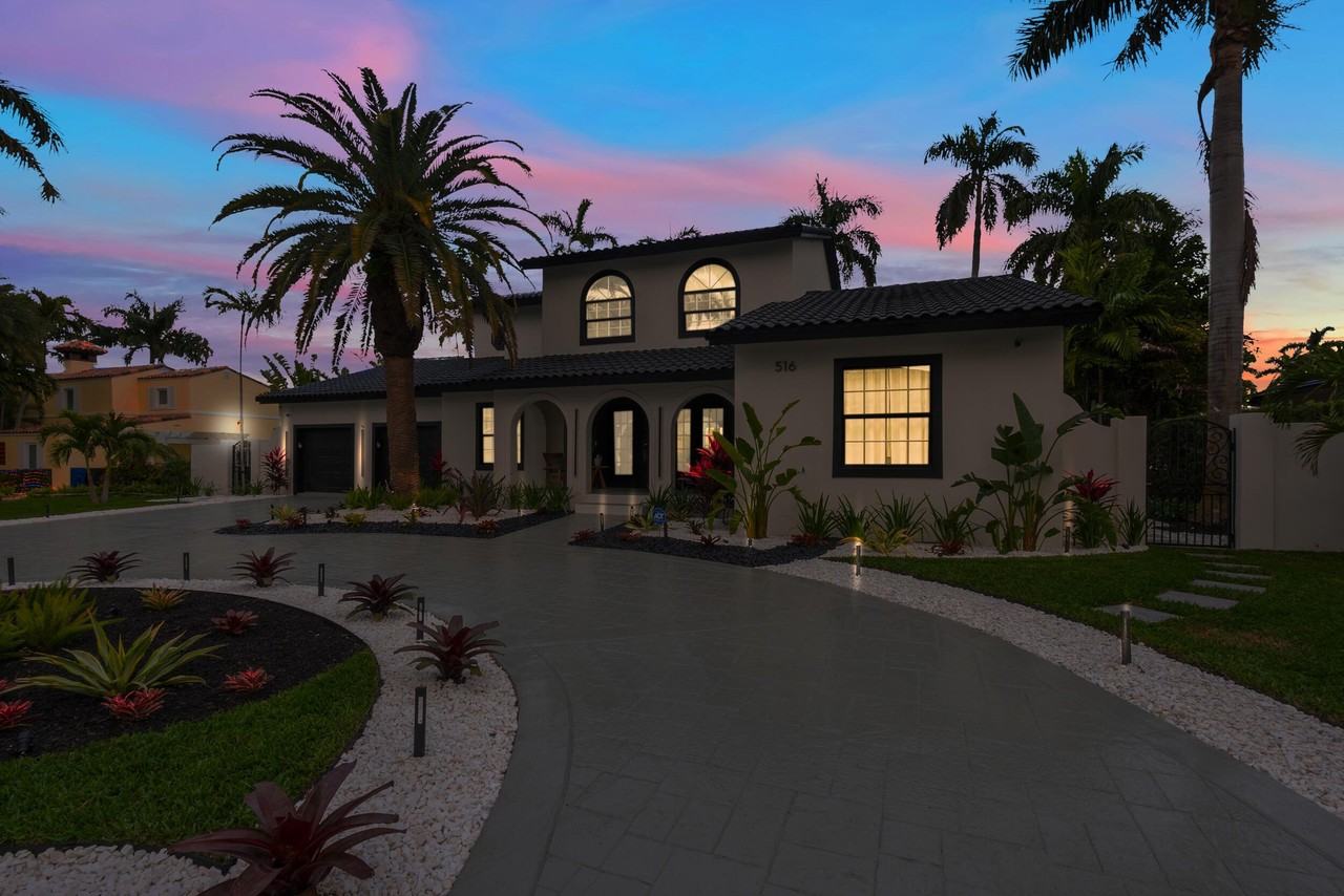 516 Royal Plaza Dr - Photo 6 of 41