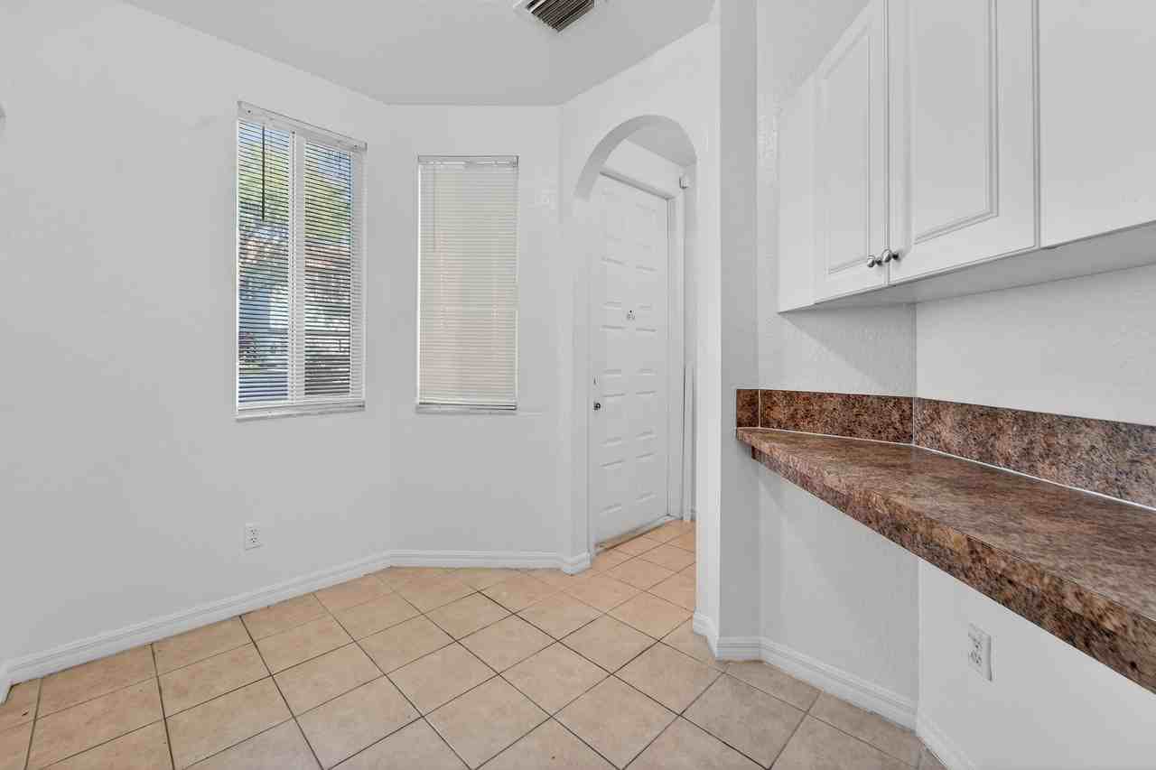 3635 Sonoma Drive Drive - Photo 5 of 25