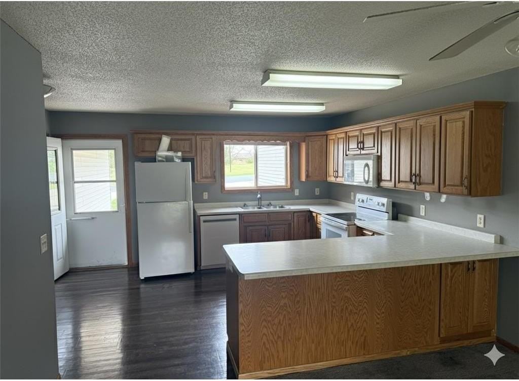 1920 11th Ave #2 - Photo 3 of 8