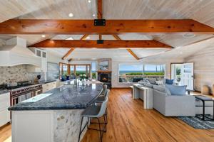 featured image of 4853/620 Ocean/Law