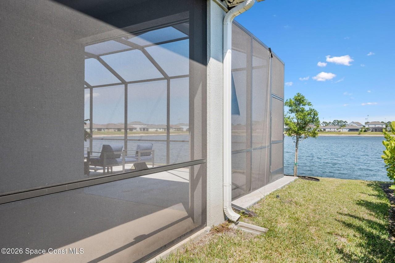 2631 Pinwherry St Nw - Photo 5 of 50