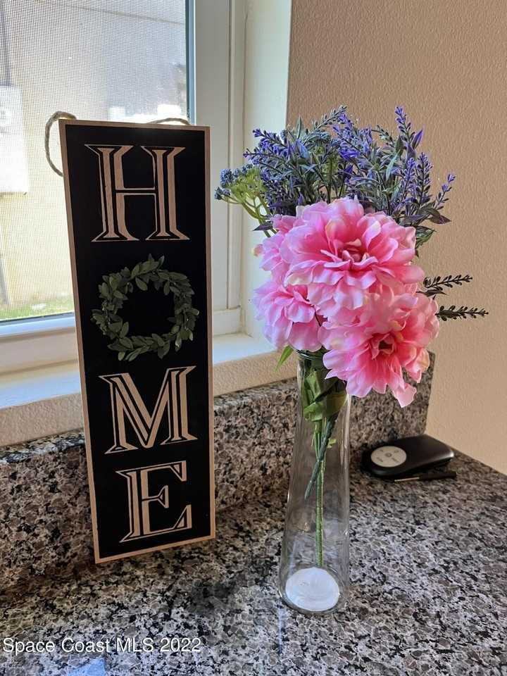 2970 Louetta Cir - Photo 2 of 20