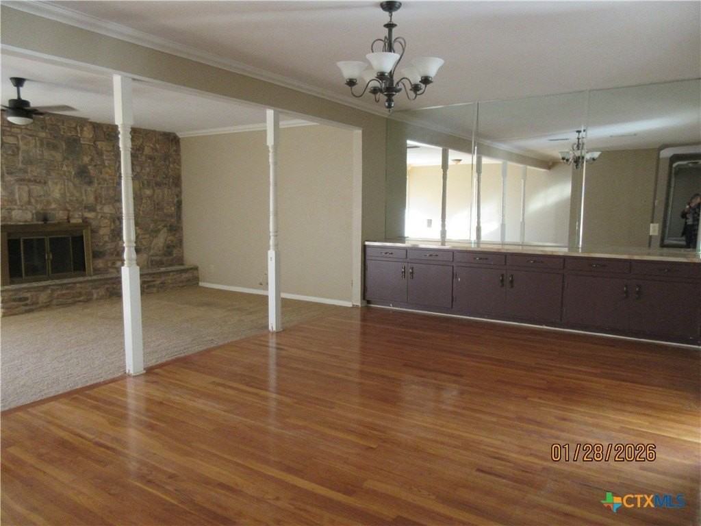 906 Illinois Ave - Photo 6 of 35