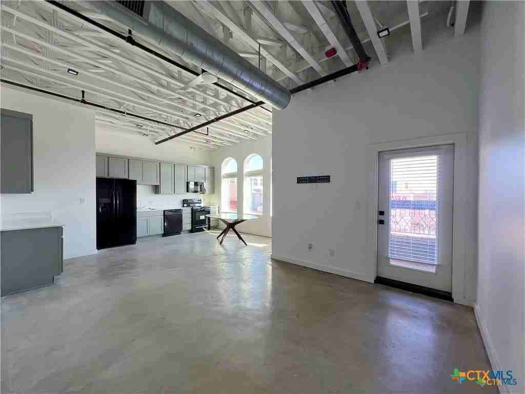 301 N Lbj Dr Unit 203 #203 - Photo 2 of 24