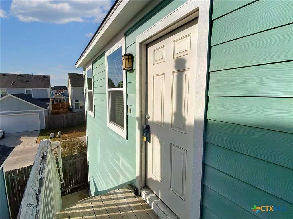 1721 Arbor Knot Drive unit: Garage Apartment - Photo 4 of 15