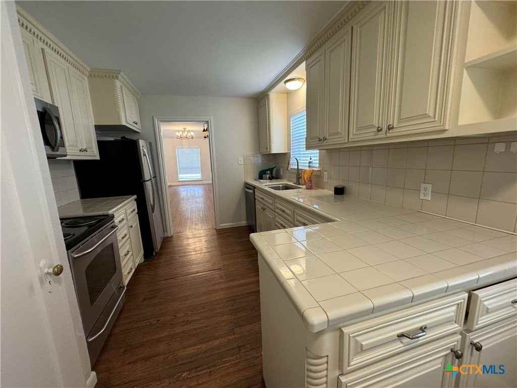 397 W Edgewater Ter - Photo 5 of 14