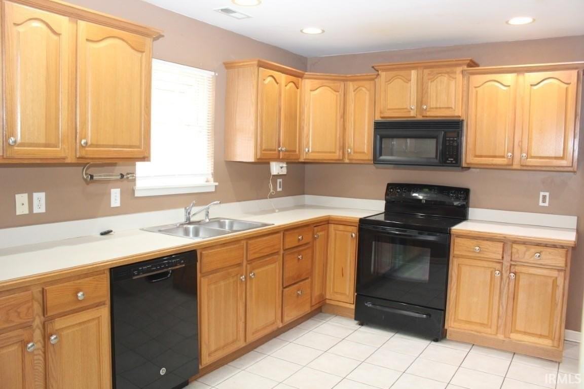 3015 Elmridge Dr - Photo 3 of 26