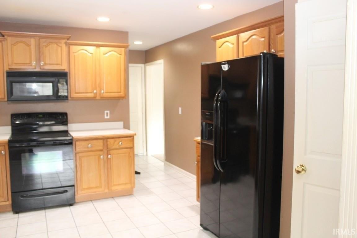 3015 Elmridge Dr - Photo 4 of 26