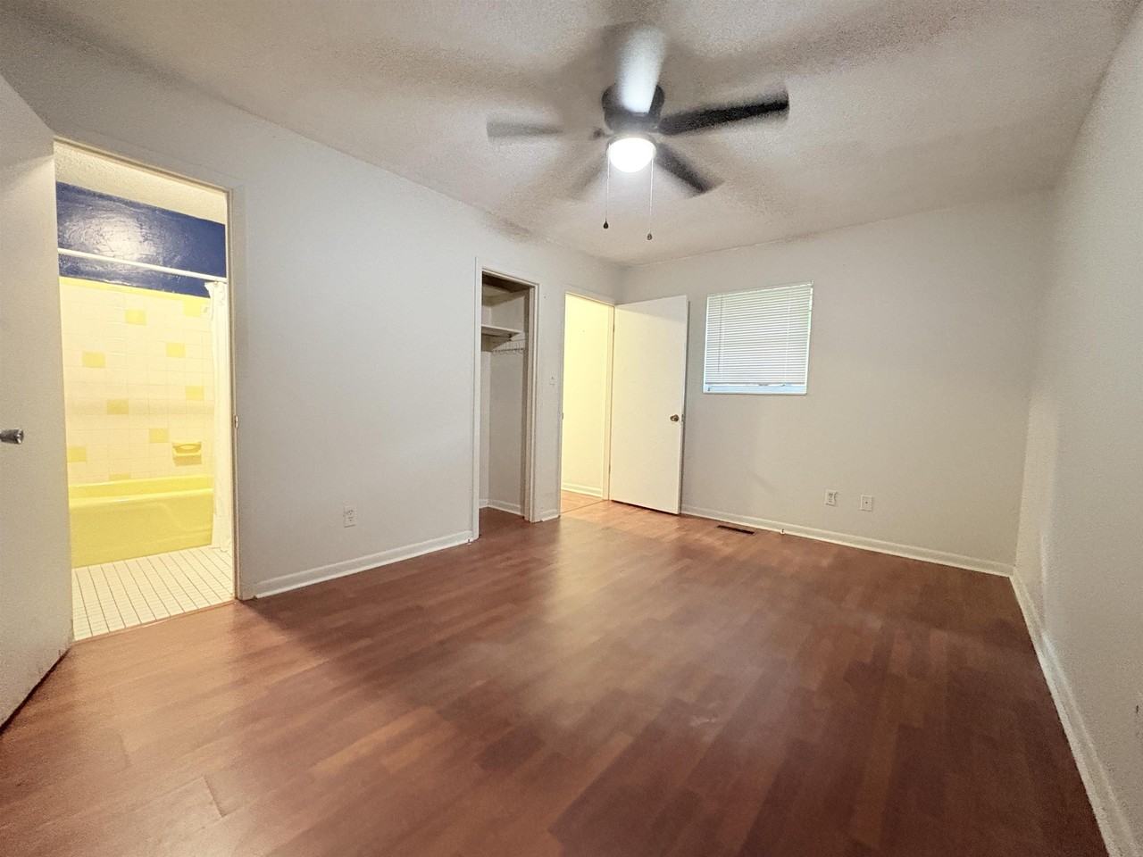 821 1/2 Cherry St - Photo 4 of 6