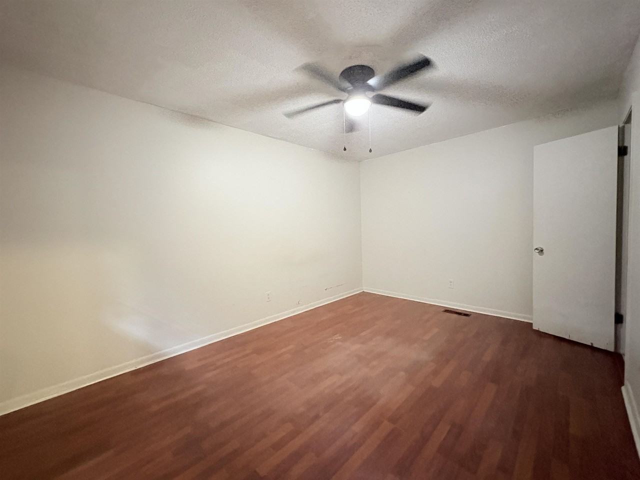 821 1/2 Cherry St - Photo 6 of 6