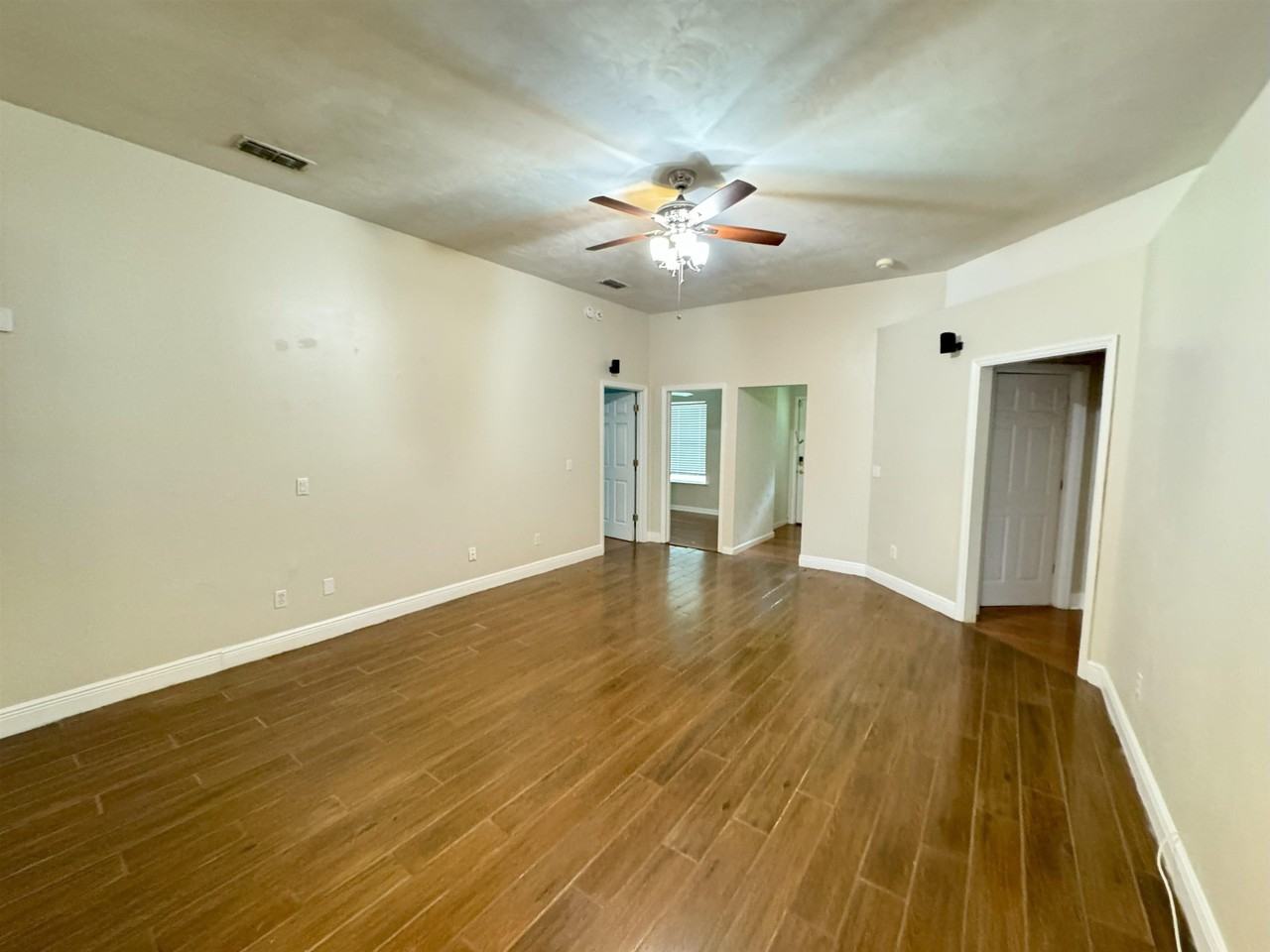 3974 Forsythe Park Ct - Photo 6 of 16