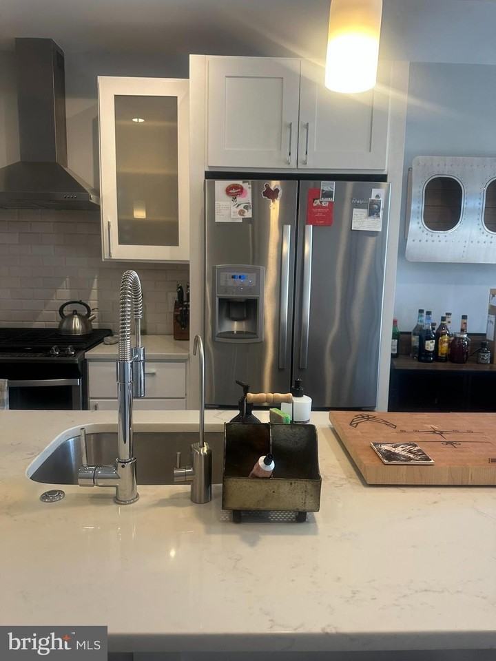 3525 14th St Nw Apt 2 #2 - Photo 5 of 23