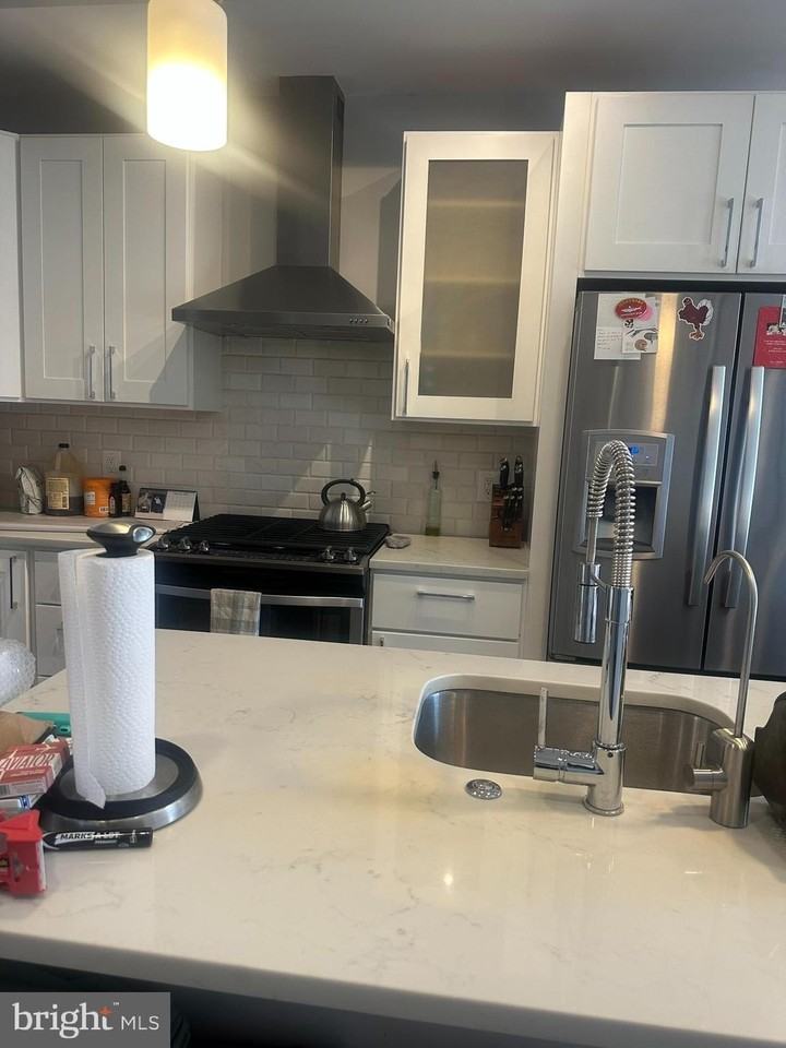 3525 14th St Nw Apt 2 #2 - Photo 6 of 23