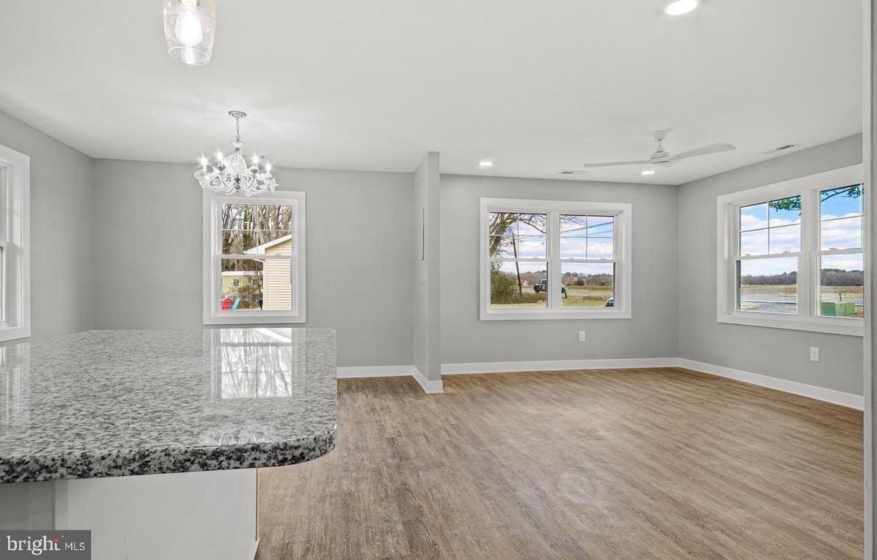 34648 Pepper Rd - Photo 7 of 13