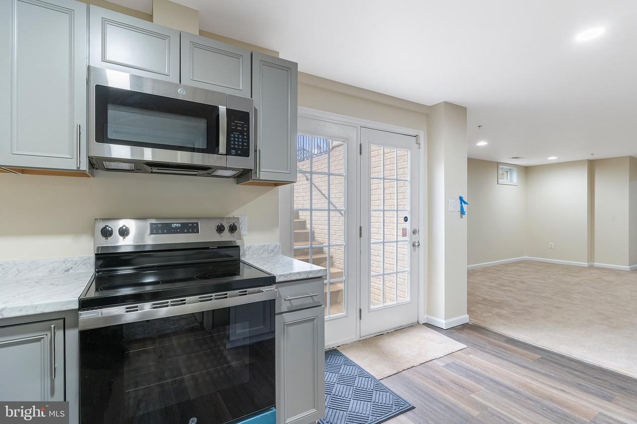 3376 Marylea Ct - Photo 3 of 29